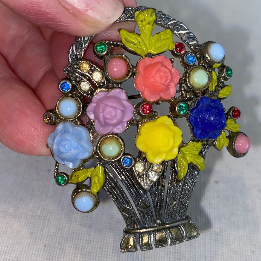 Antique Celluloid Rhinestone Floral Flower Basket Estate Brooch Pin - Picture 3 of 3